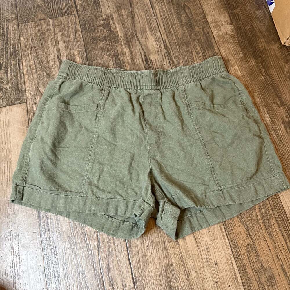 Old Navy Women's Olive Green Linen-Blend Elastic Waist Shorts Size M